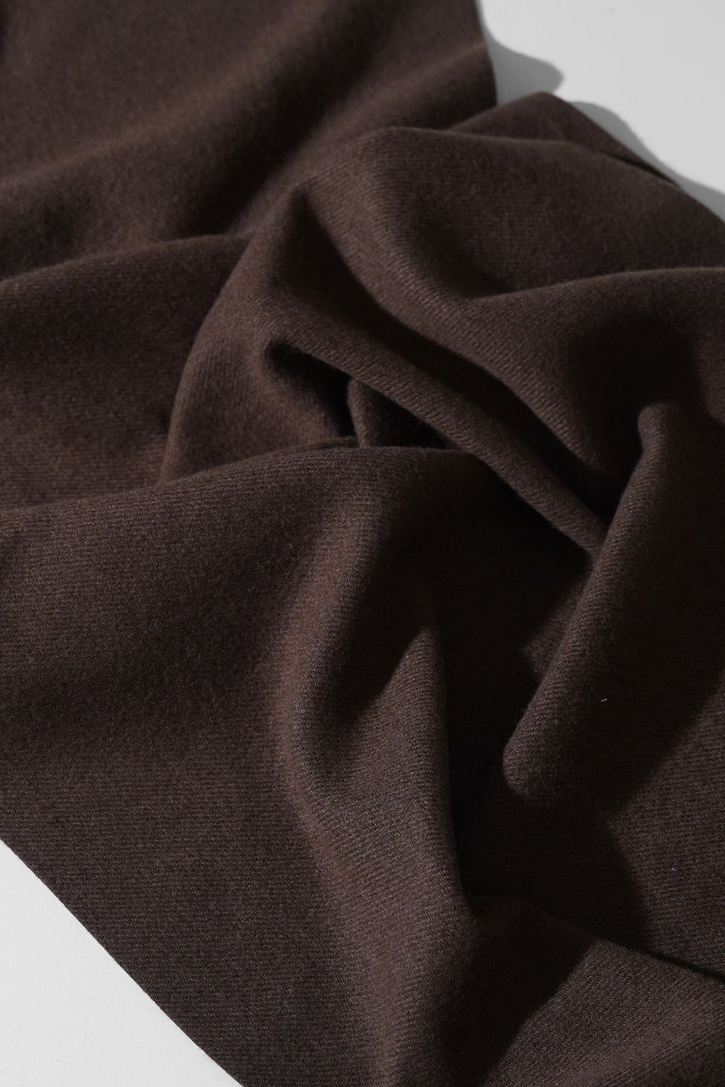 COFFEE PLUSH REVERSIBLE SCARF
