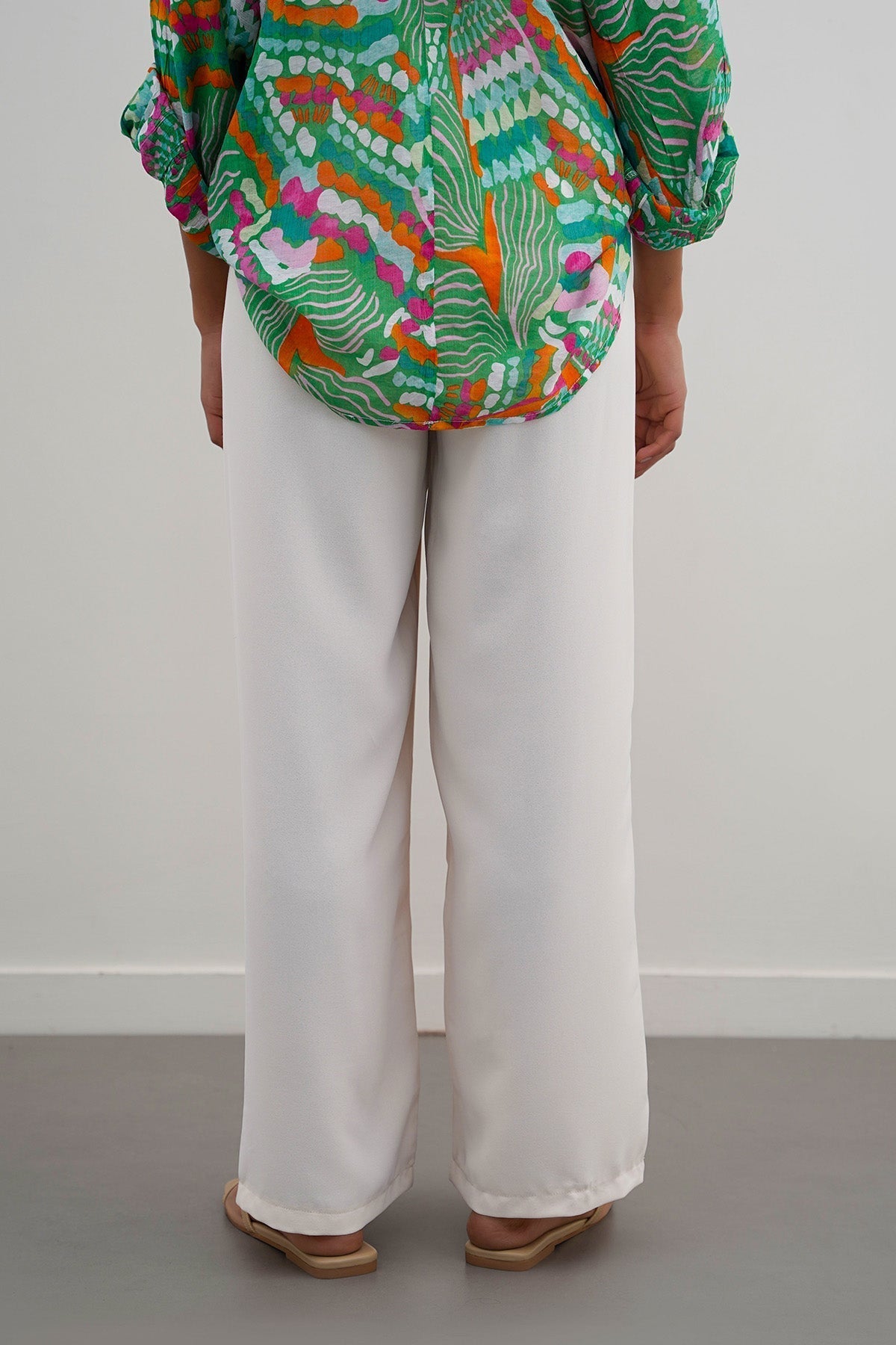 CREAM TIE-AROUND RESORT PANTS