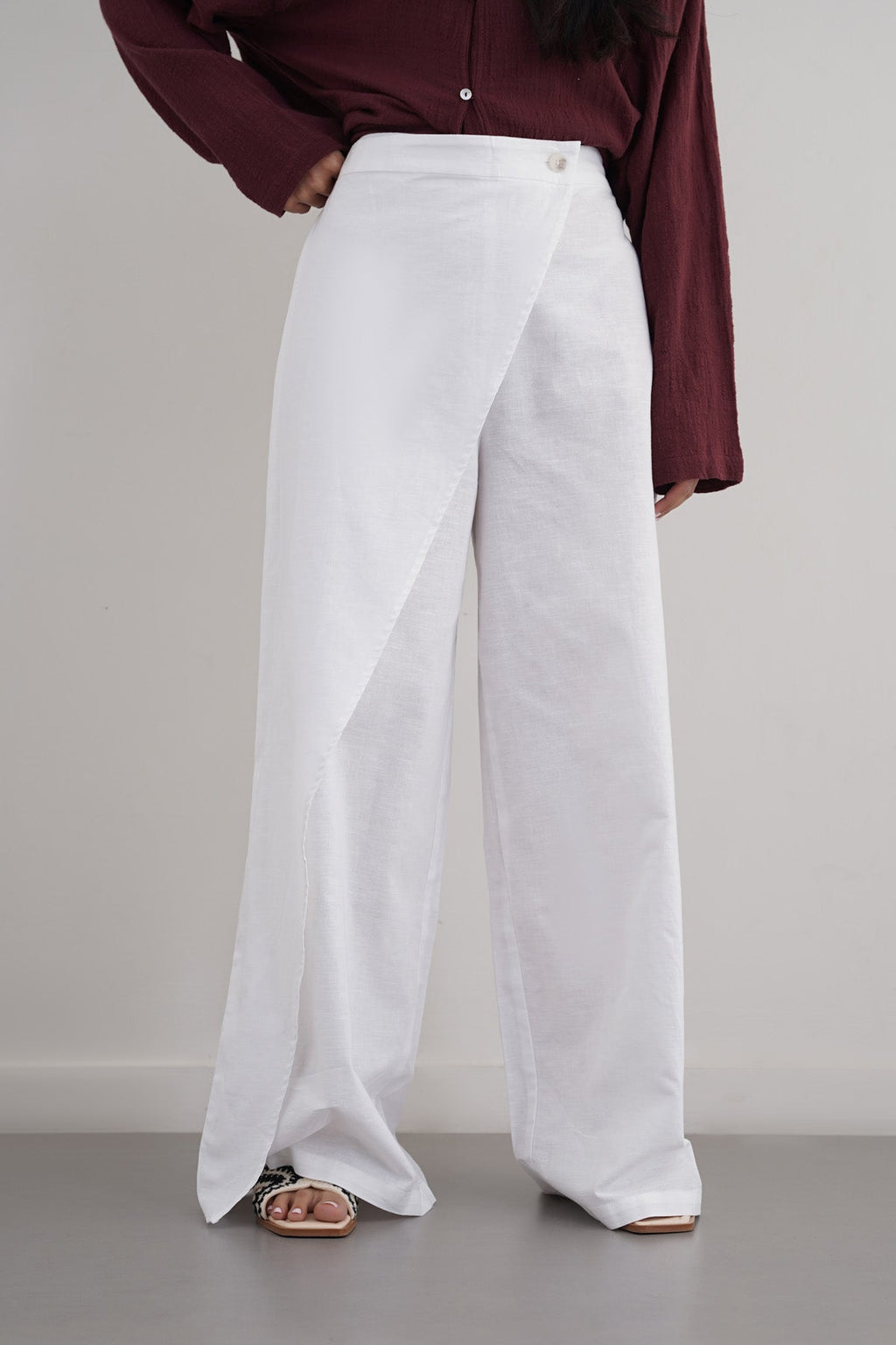WHITE LINEN WRAP PANTS
