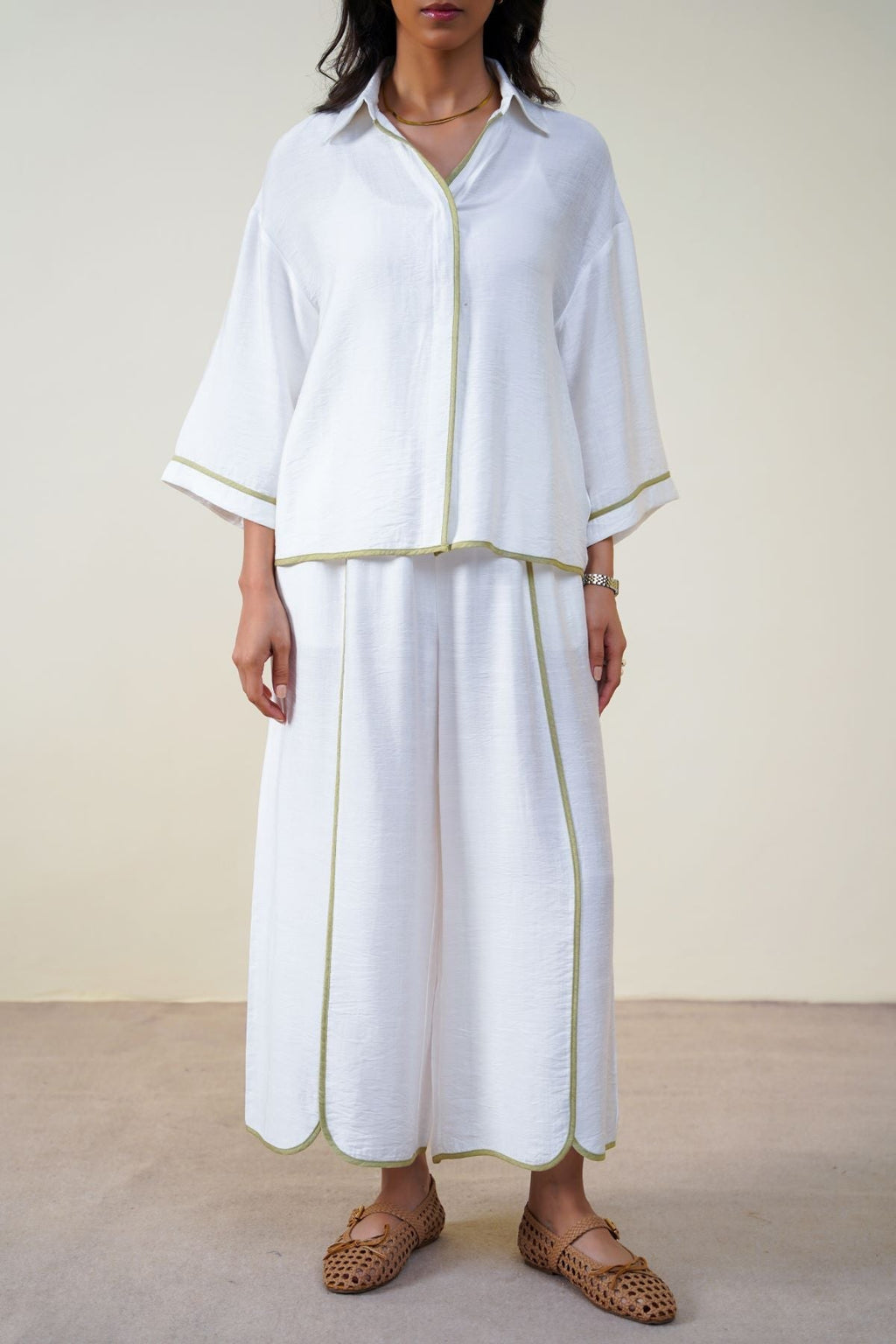 WHITE CLOVER SILKY CULOTTES