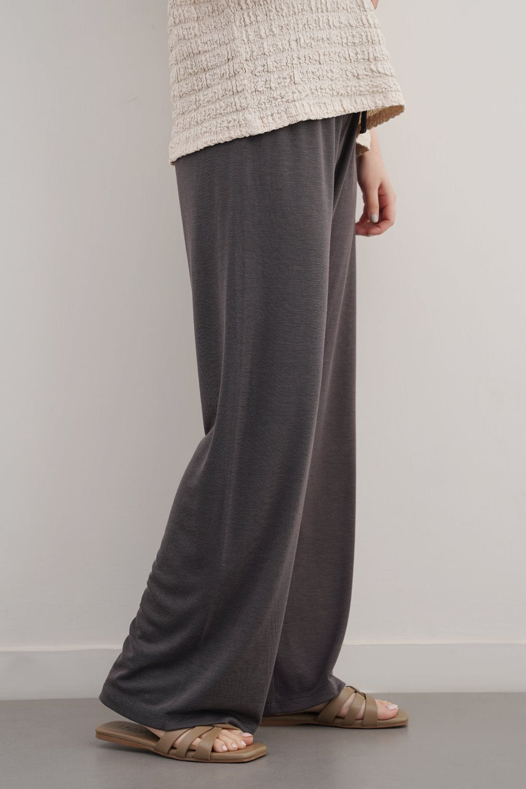 GREY IN A CLOUD TROUSERS