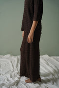 BROWN BUBBLE CRINKLE PANTS