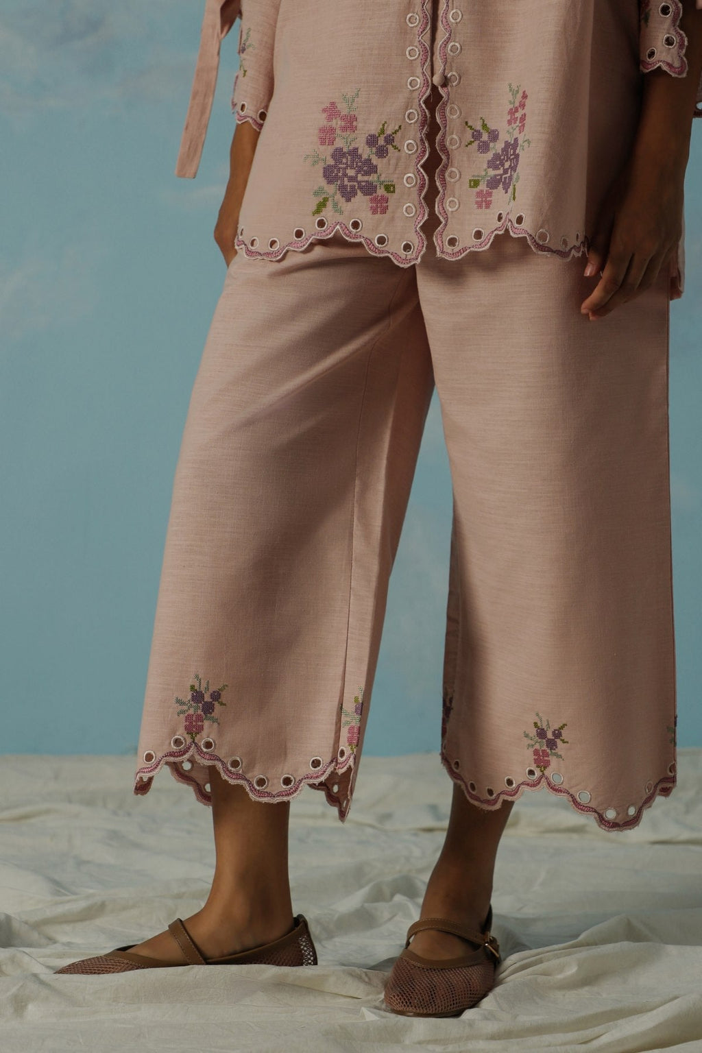 TEA PINK NEEDLEPOINT BERRIES CULOTTES