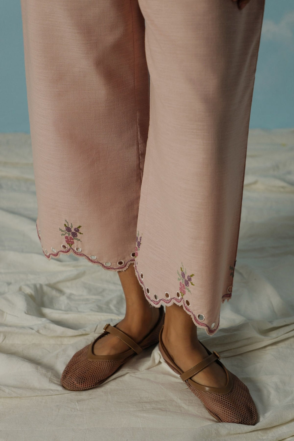 TEA PINK NEEDLEPOINT BERRIES CULOTTES