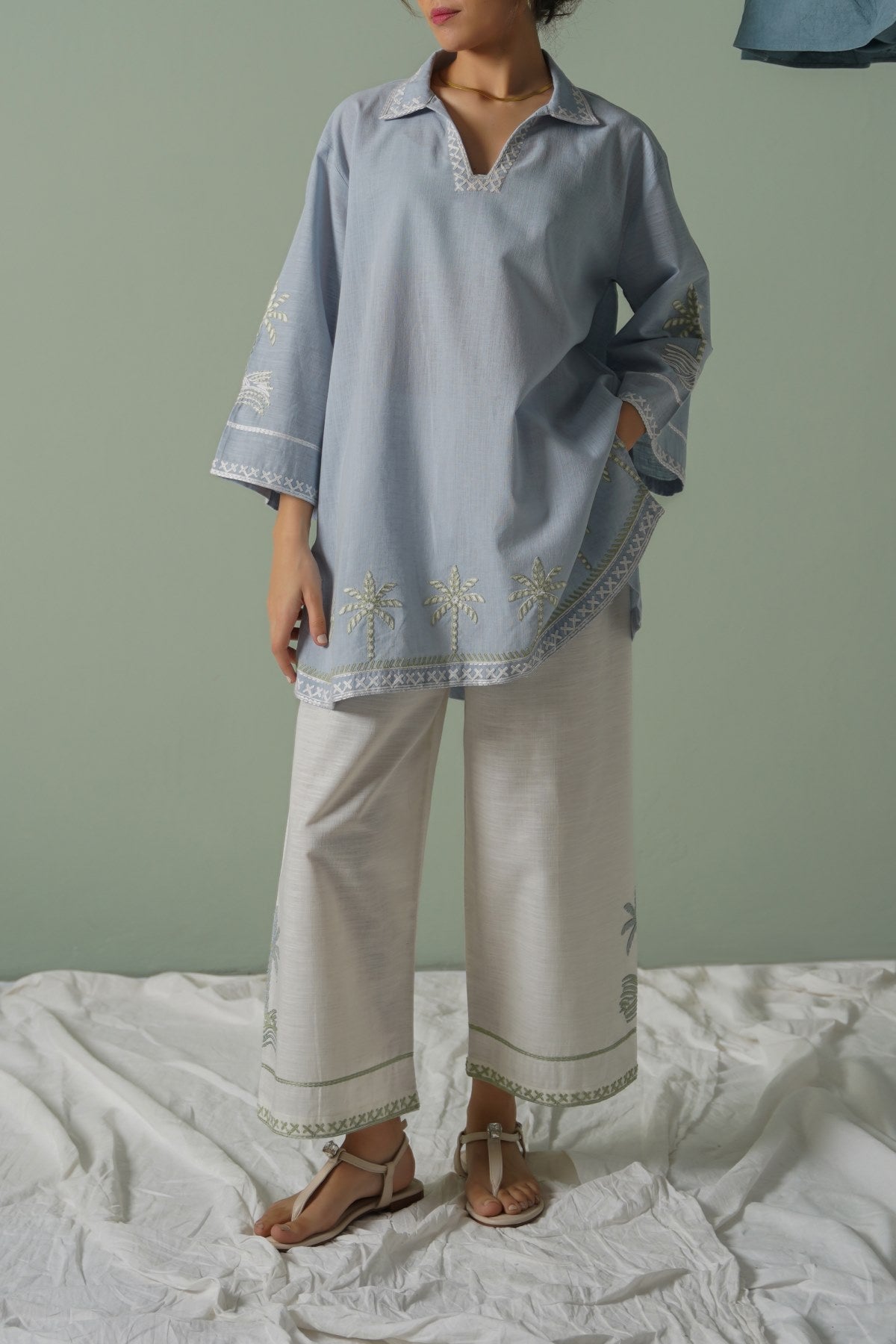 WHITE MORNING IN COLOMBO PANTS