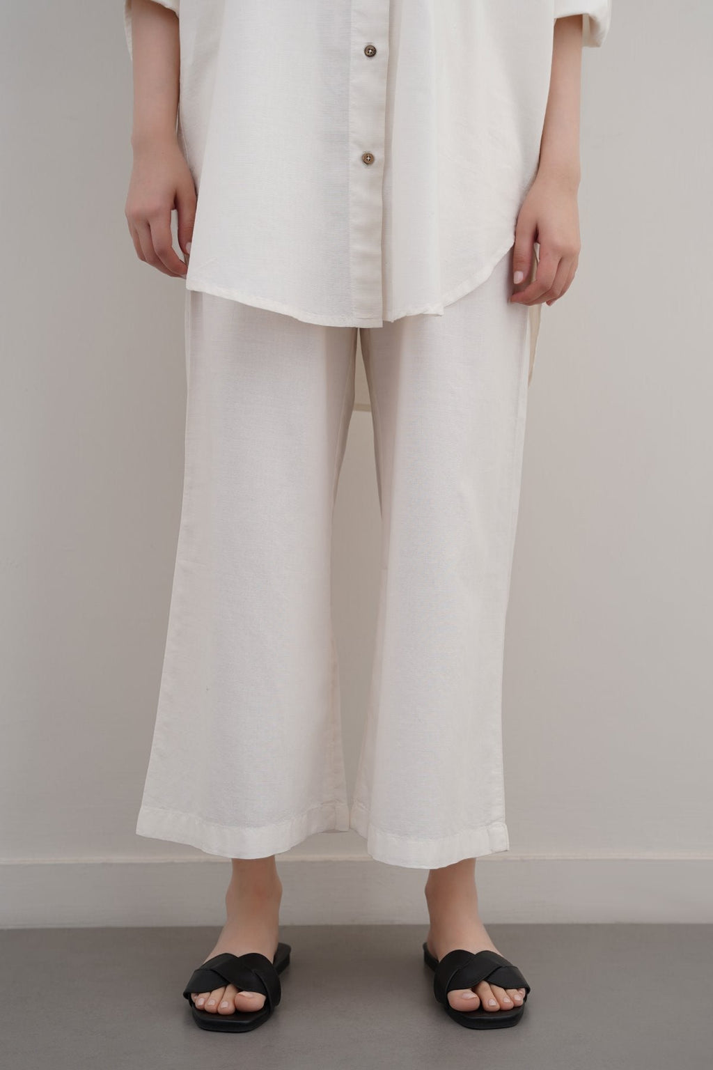 WHITE ESSENTIAL COTTON CULOTTES