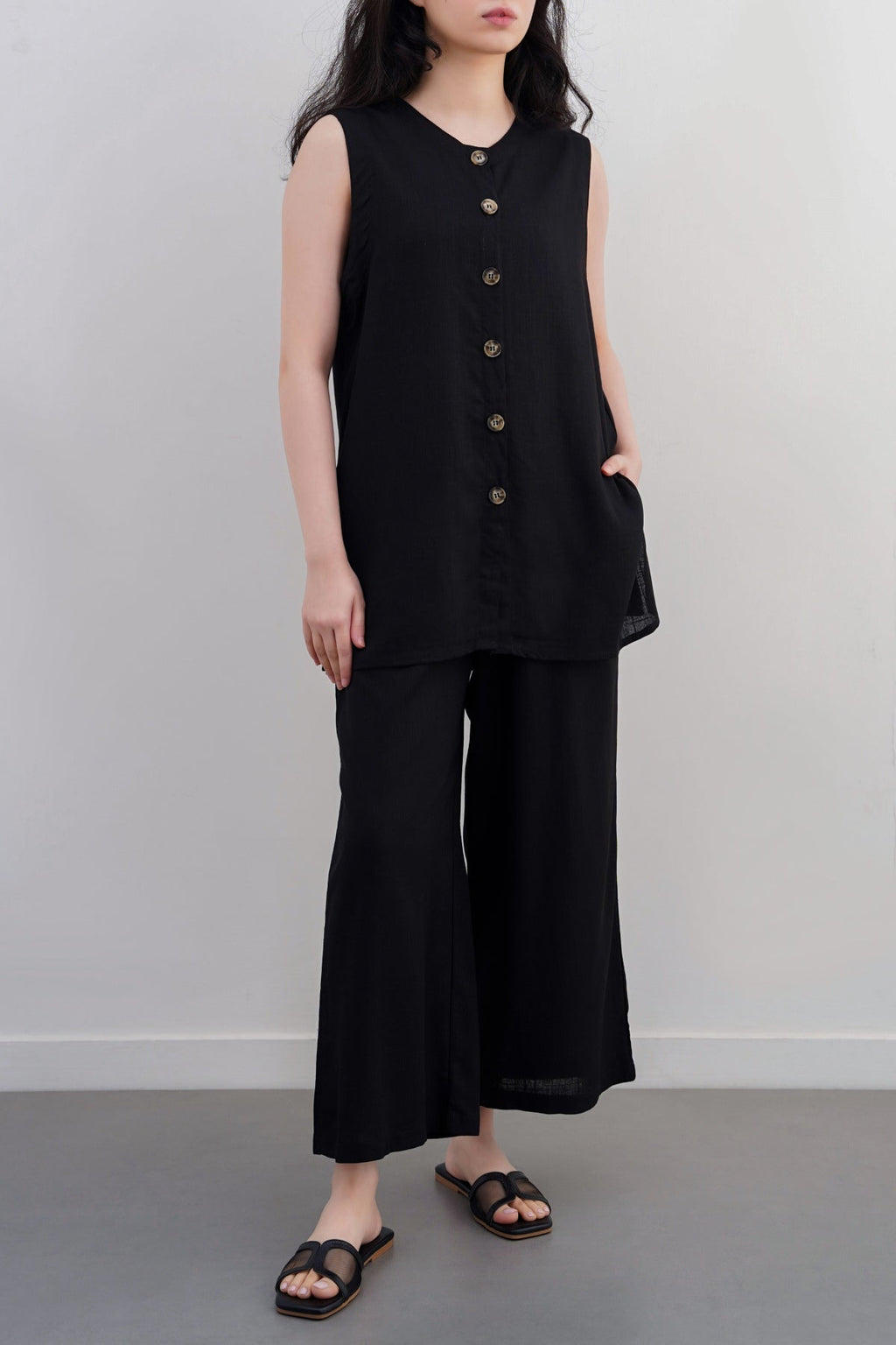 BLACK LINEN SAINT TROPEZ BLOUSE