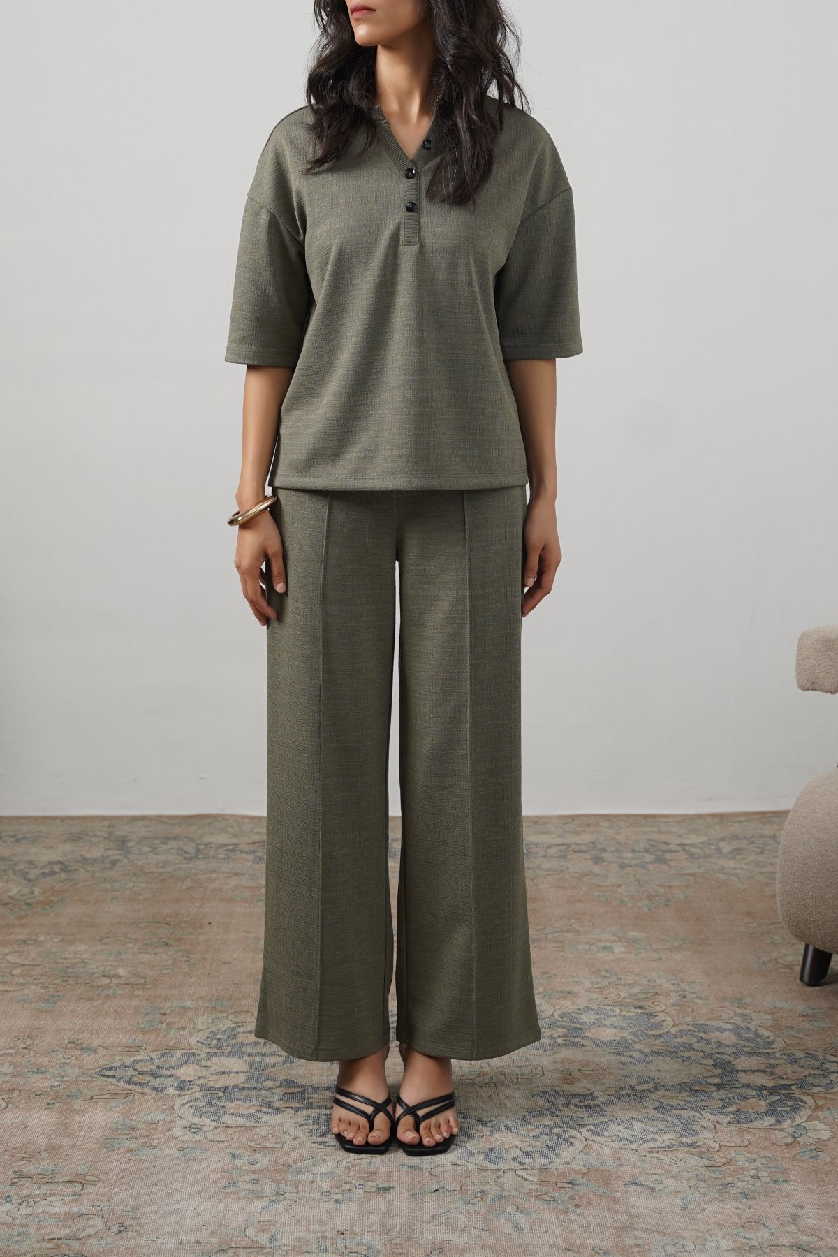SAGE GREEN STRETCHY HENLEY TOP
