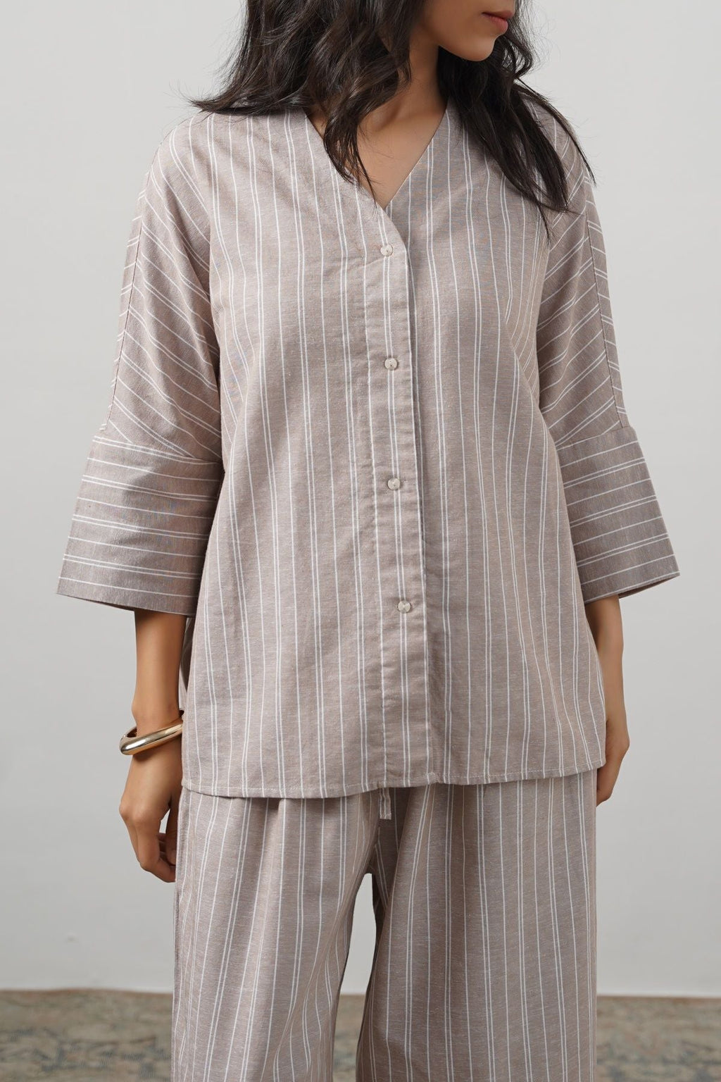 BEIGE LINEN BATWING SHIRT