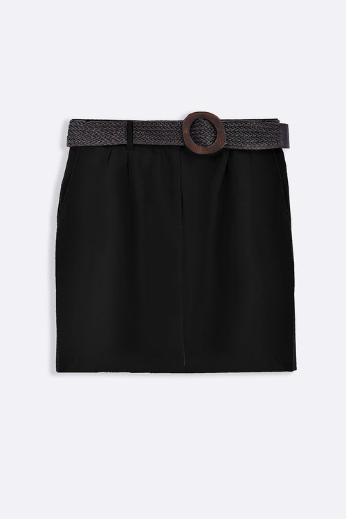 BLACK BELTED PLEAT SHORTS