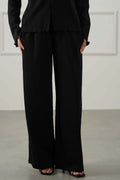BLACK CRINKLE KNIT PANTS