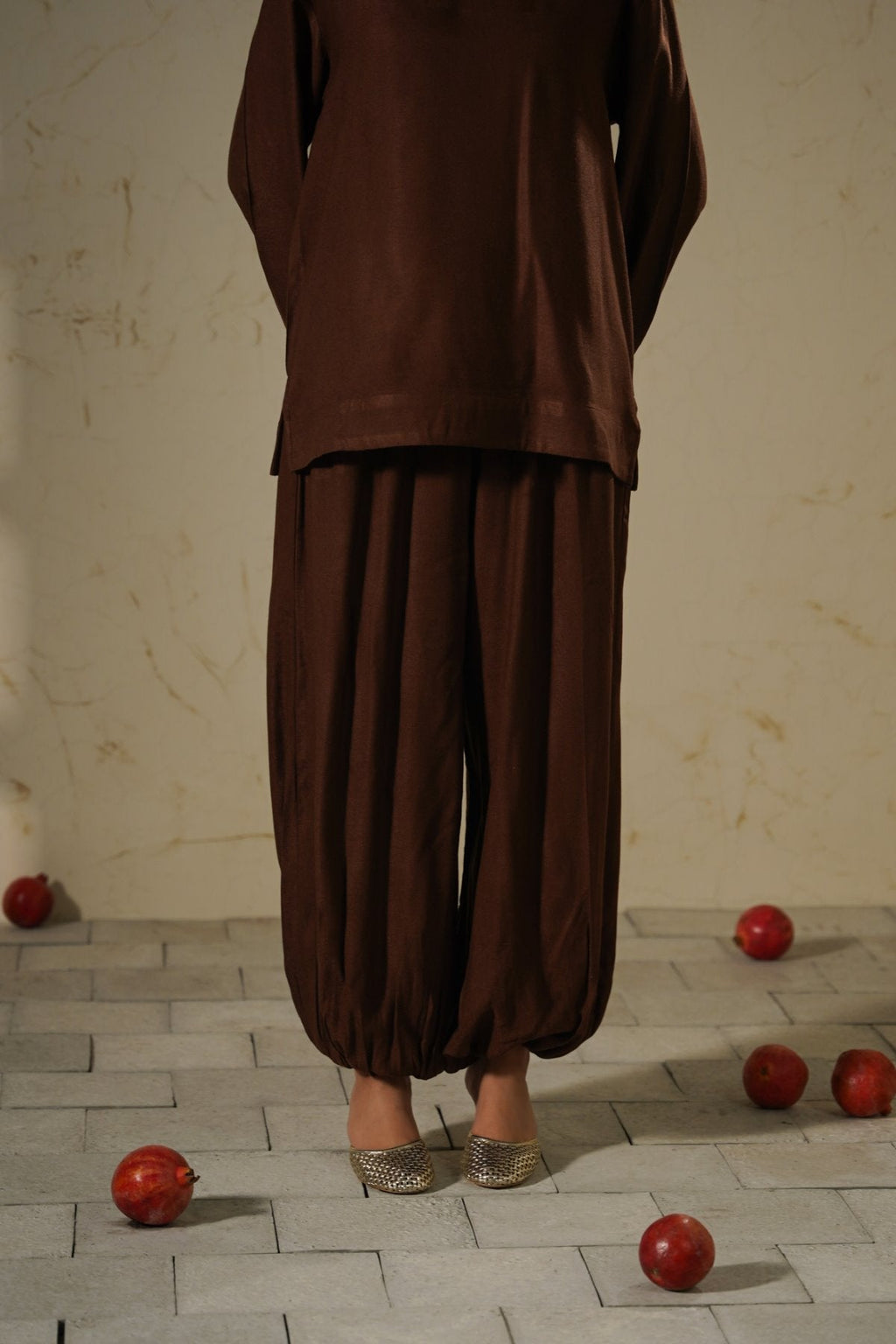 BROWN SLOUCHY HAREM PANTS