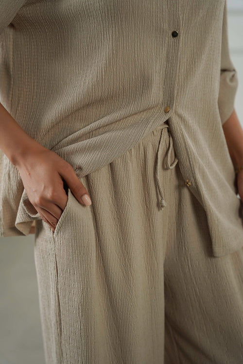 OAT WHITE BASIC STRAIGHT PANTS