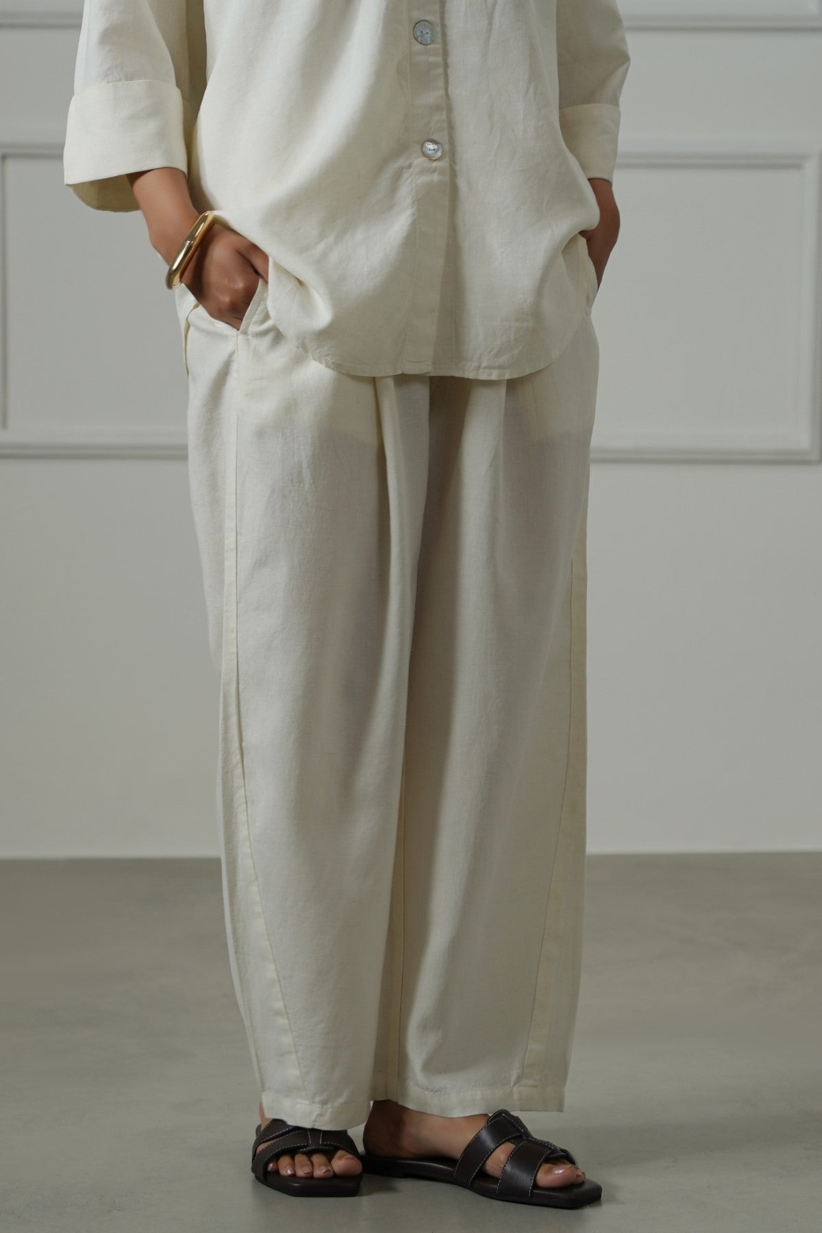 ECRU LYOCELL LINEN EASE PANTS