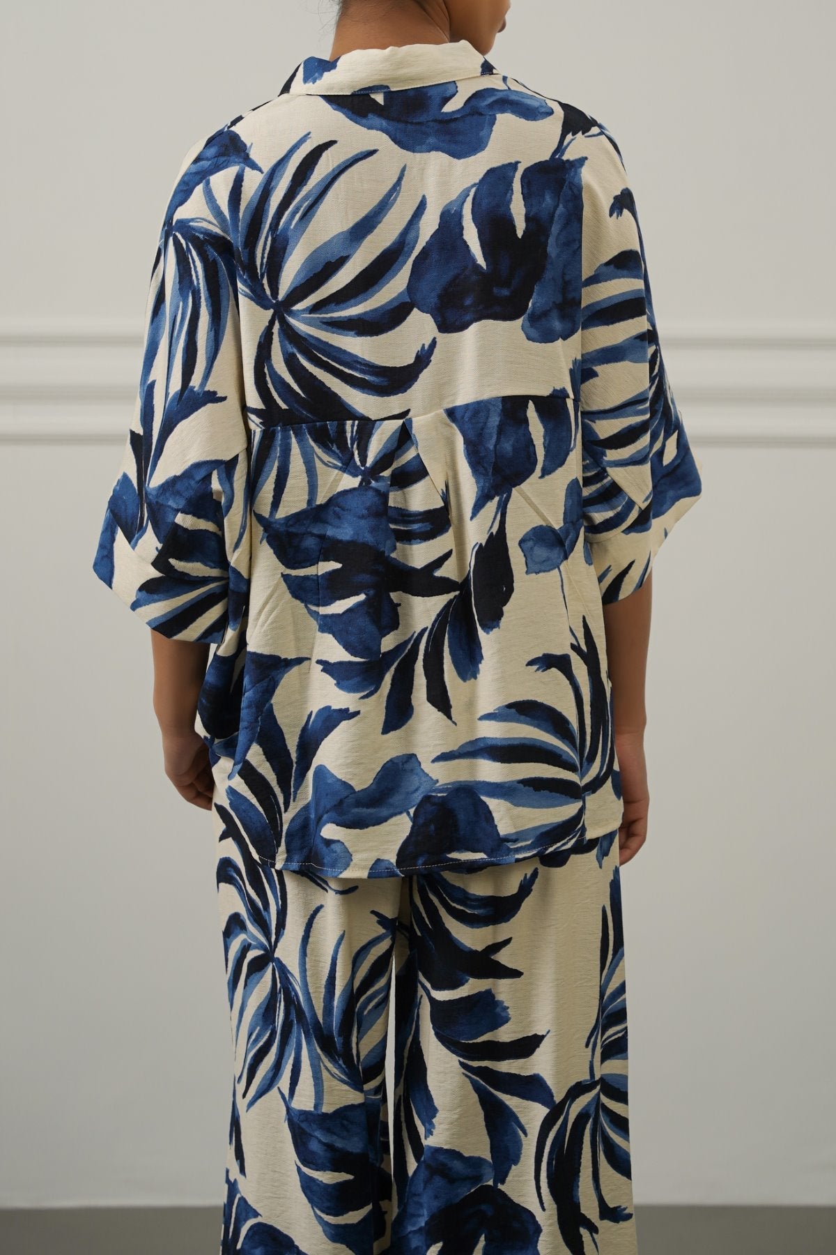 BLUE INDIGO PALM RESORT SHIRT