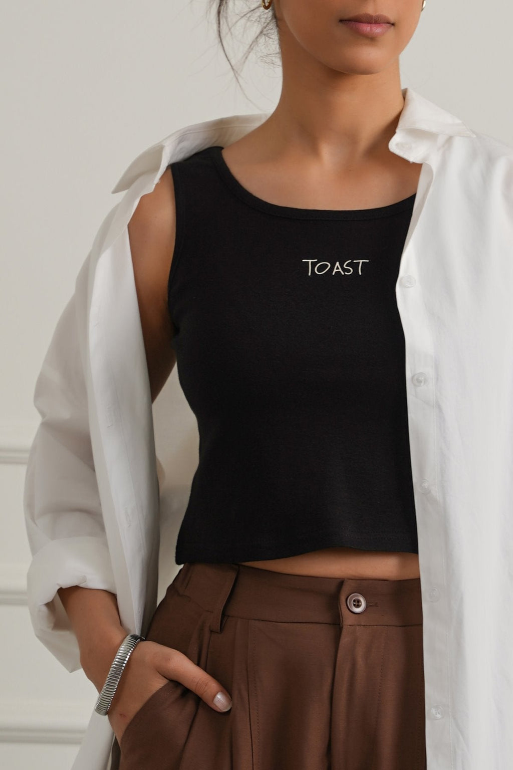 BLACK BASIC SHORT TANK