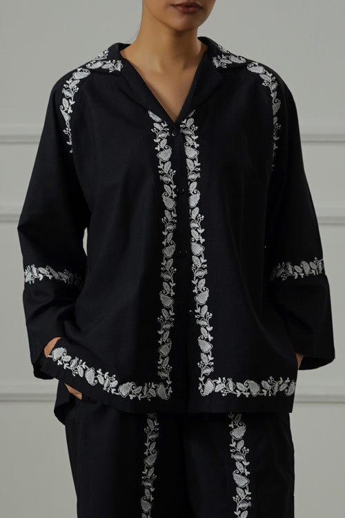 BLACK BRODERIE LAPEL SHIRT