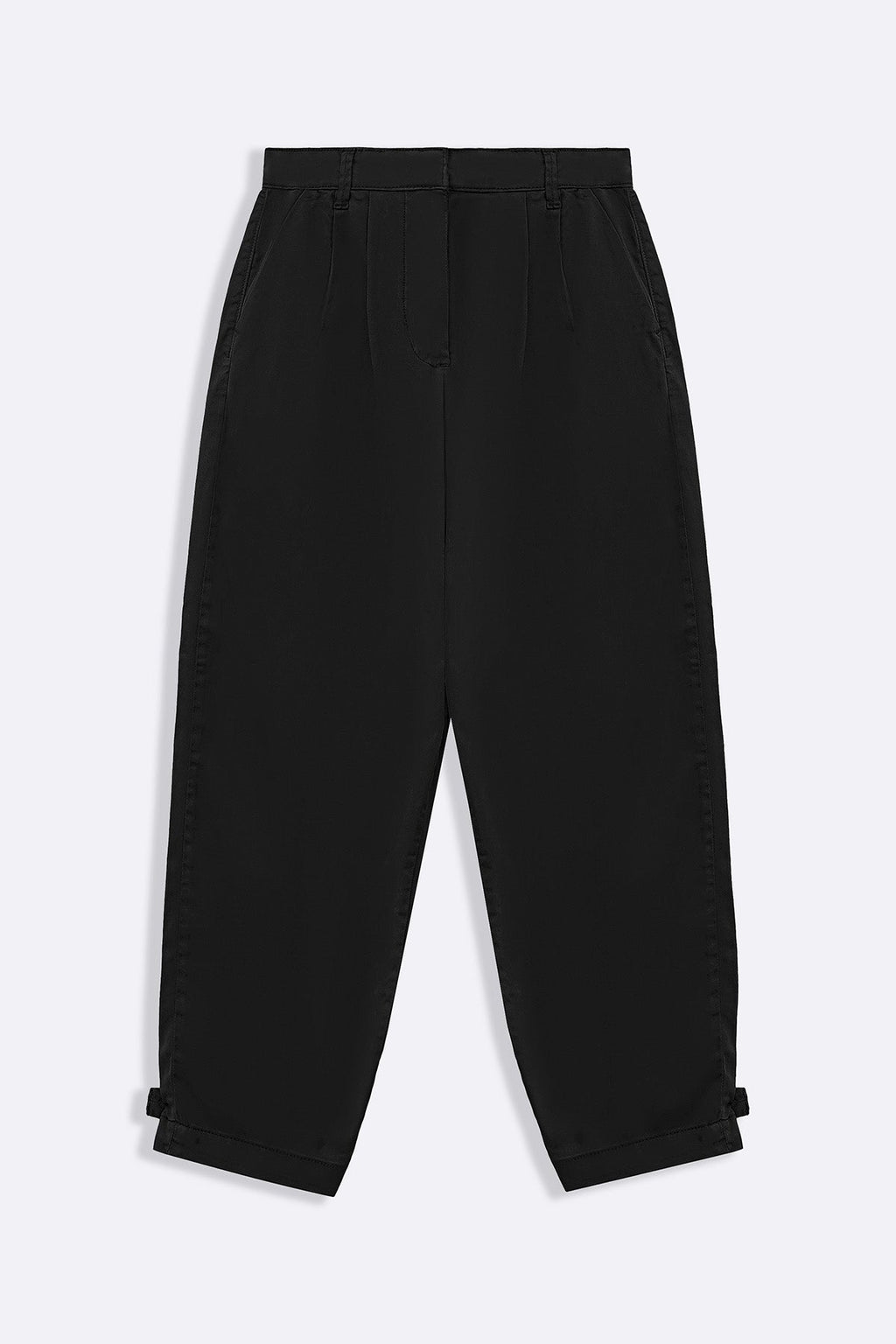 BLACK HIGH WAISTED MOM PANTS