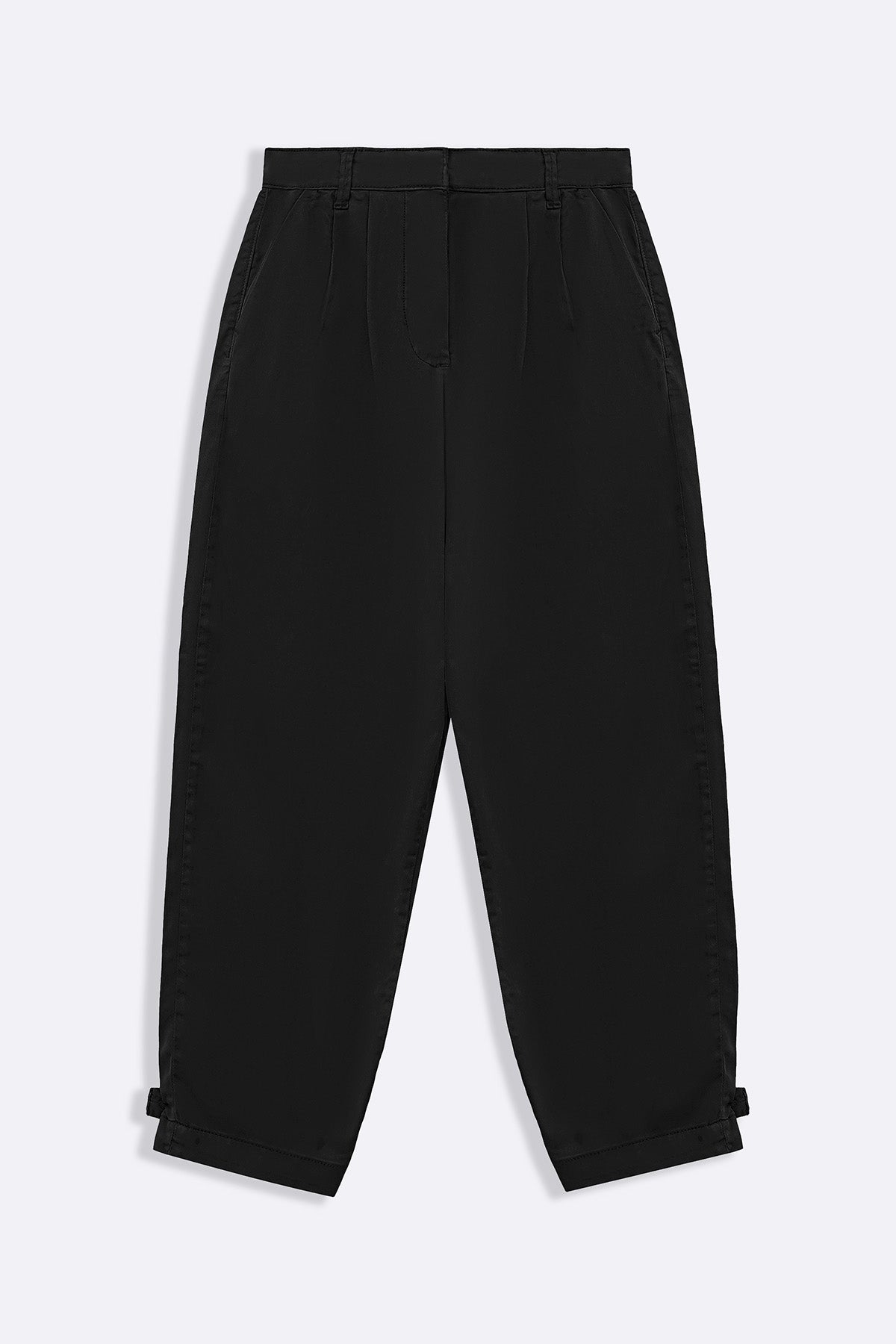 BLACK HIGH WAISTED MOM PANTS