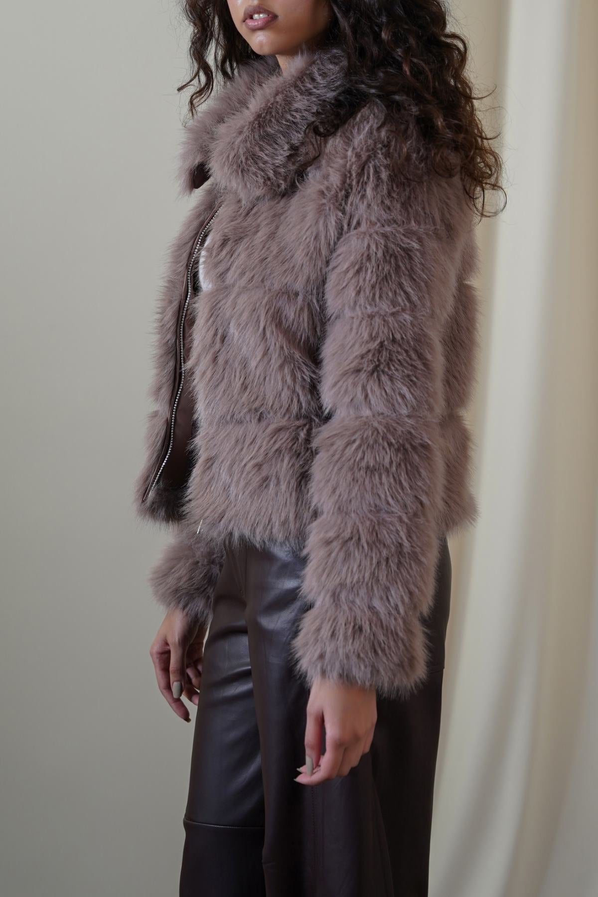 COFFEE FUR ZIPPER JACKET
