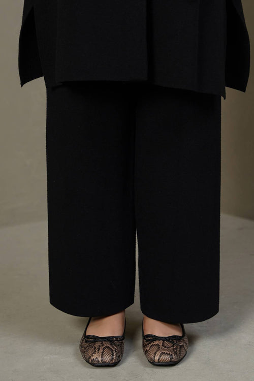 BLACK BUTTON KNIT PANT