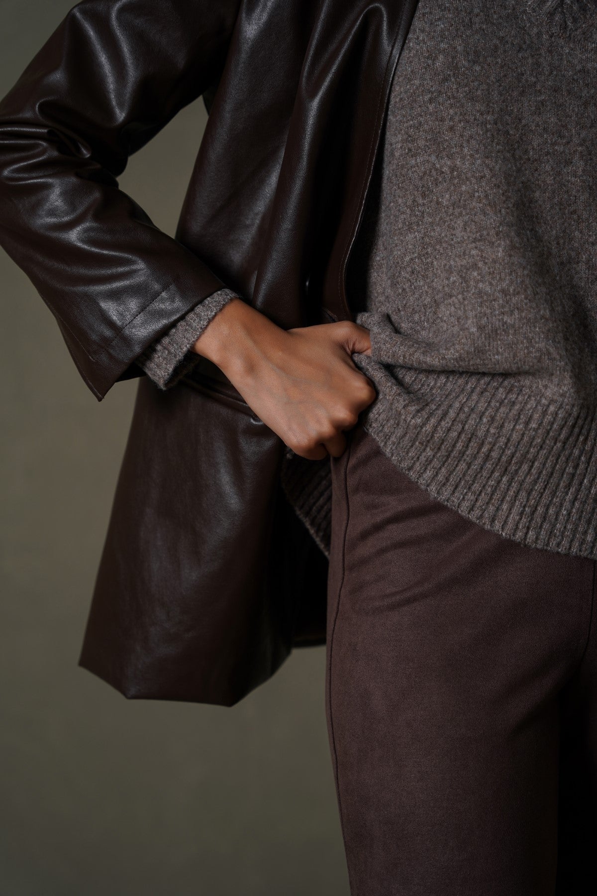 BROWN SUEDE EASY PANTS