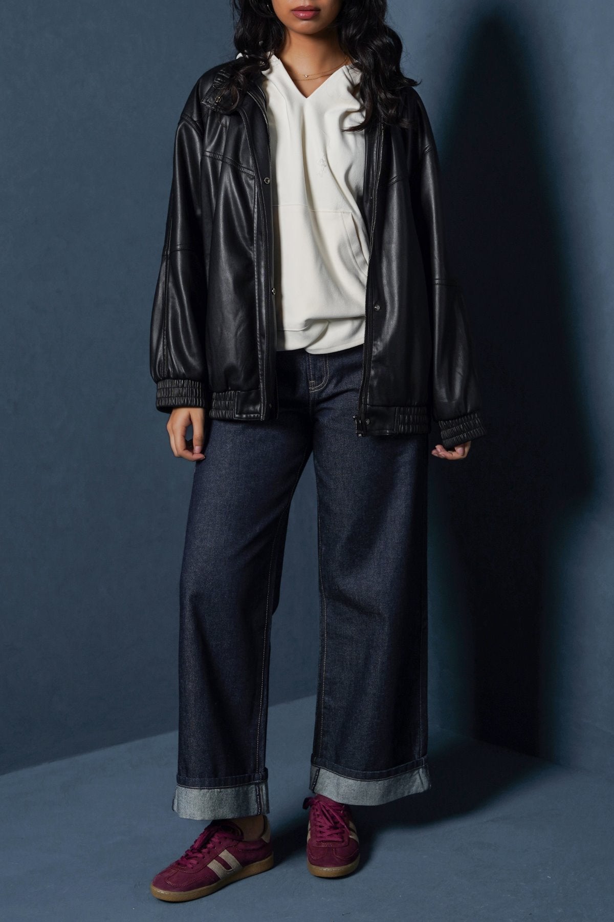 DARK BLUE ROLL UP WIDE JEANS