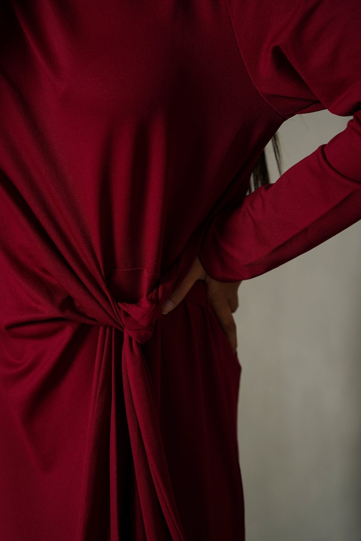 MAROON RUCHED WRAP DRESS
