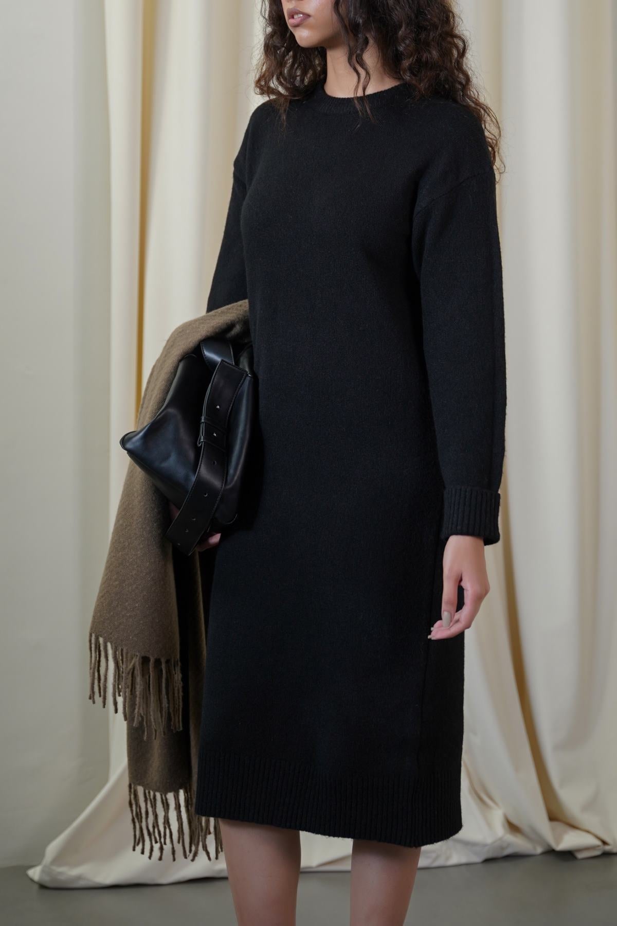 BLACK EVERYTHING WINTER DRESS
