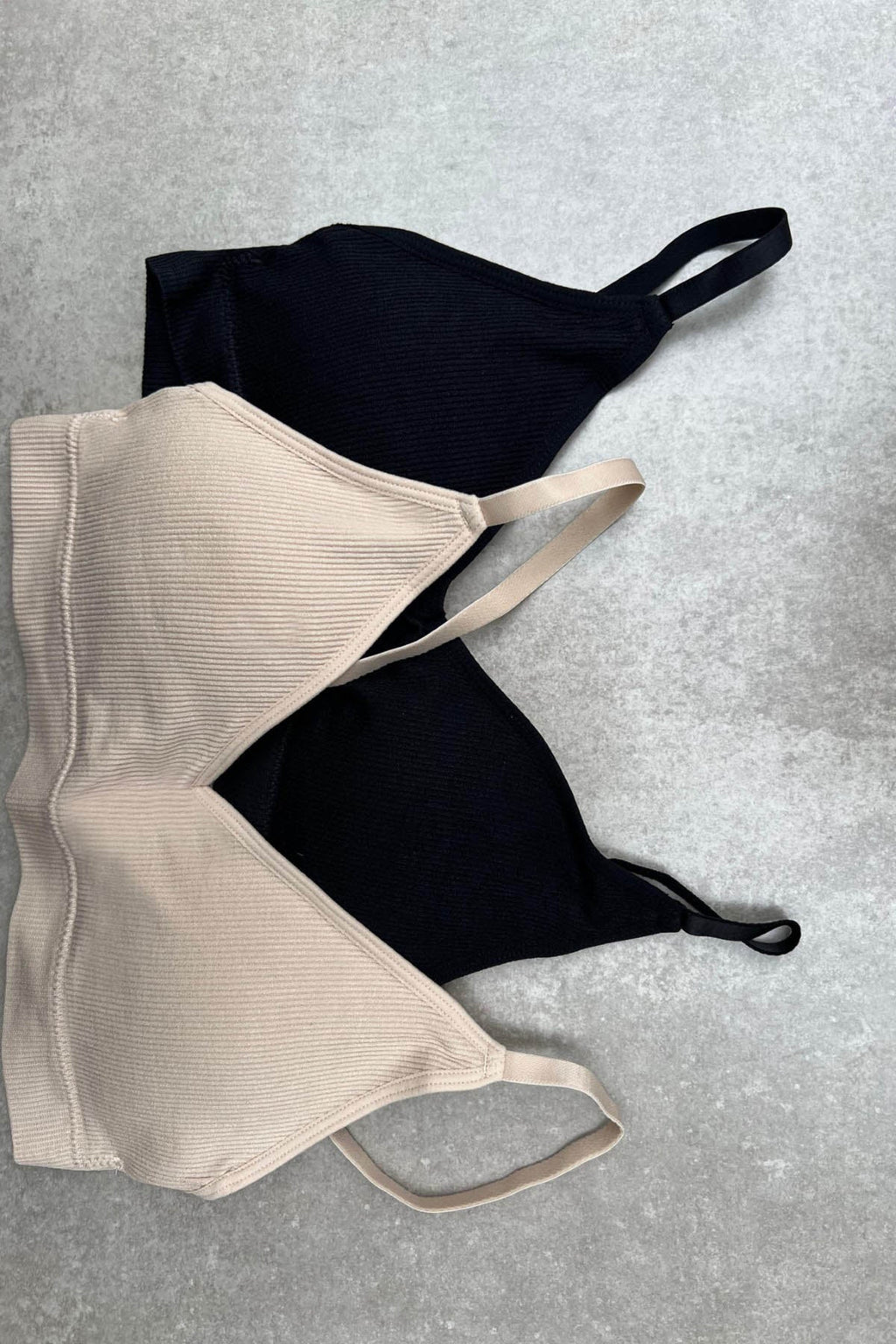 NUDE RIBBED NON-WIRED BRA