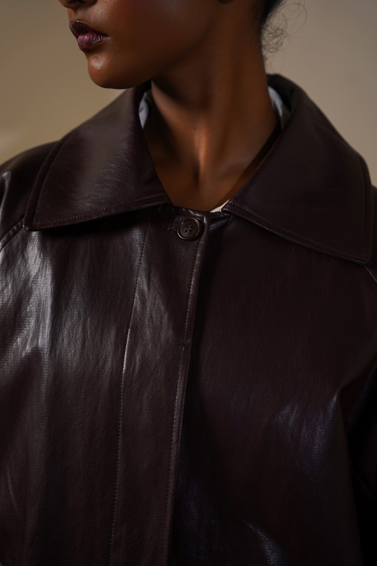 BURGUNDY ESSENTIAL FAUX JACKET