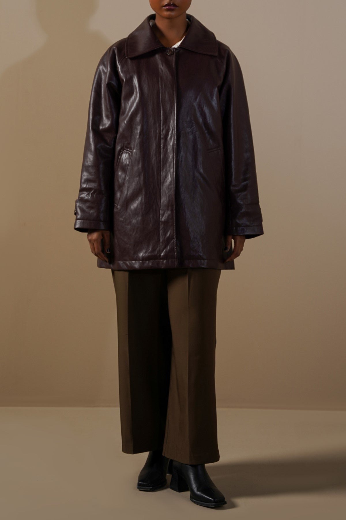 BURGUNDY ESSENTIAL FAUX JACKET