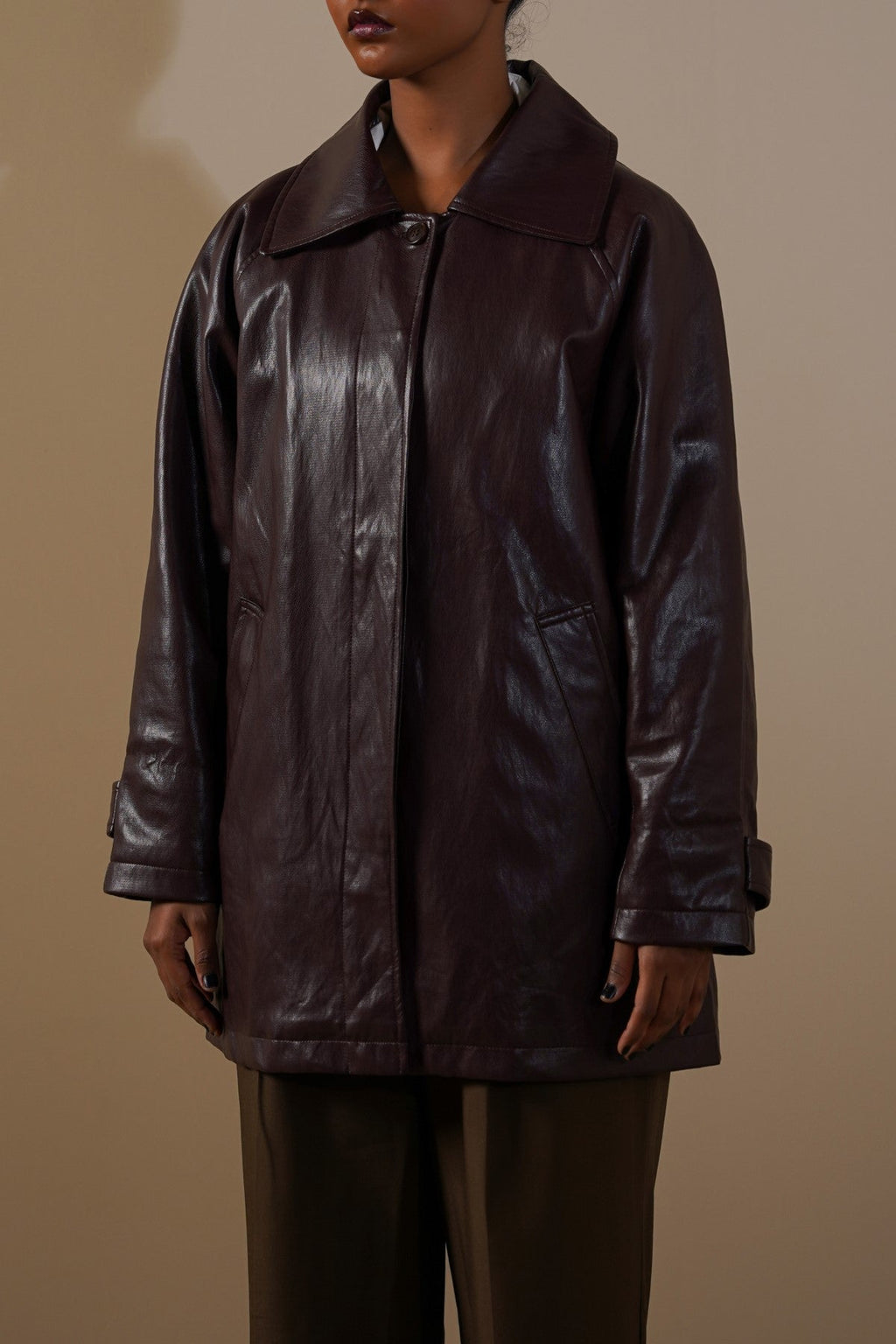 BURGUNDY ESSENTIAL FAUX JACKET