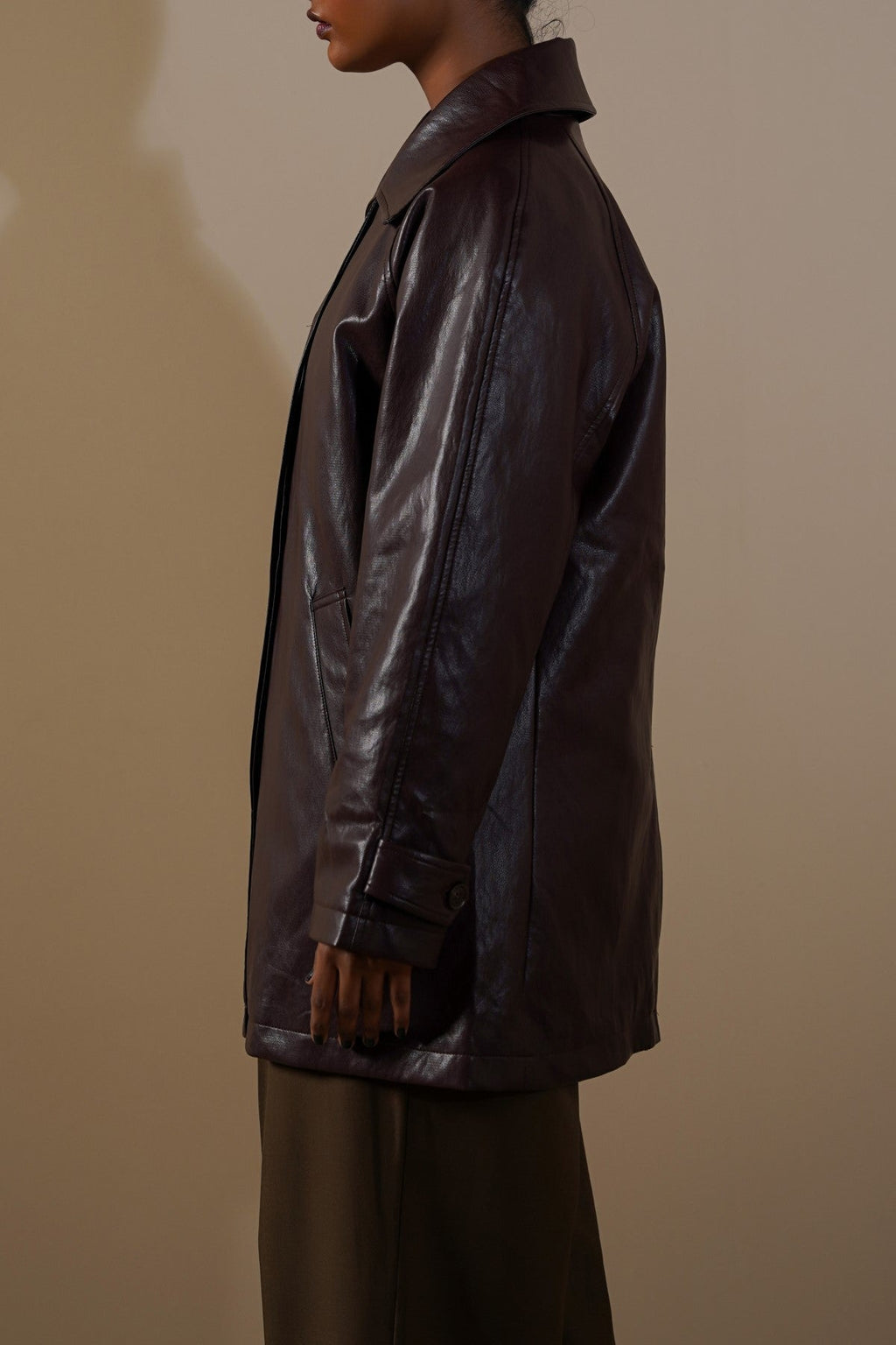 BURGUNDY ESSENTIAL FAUX JACKET