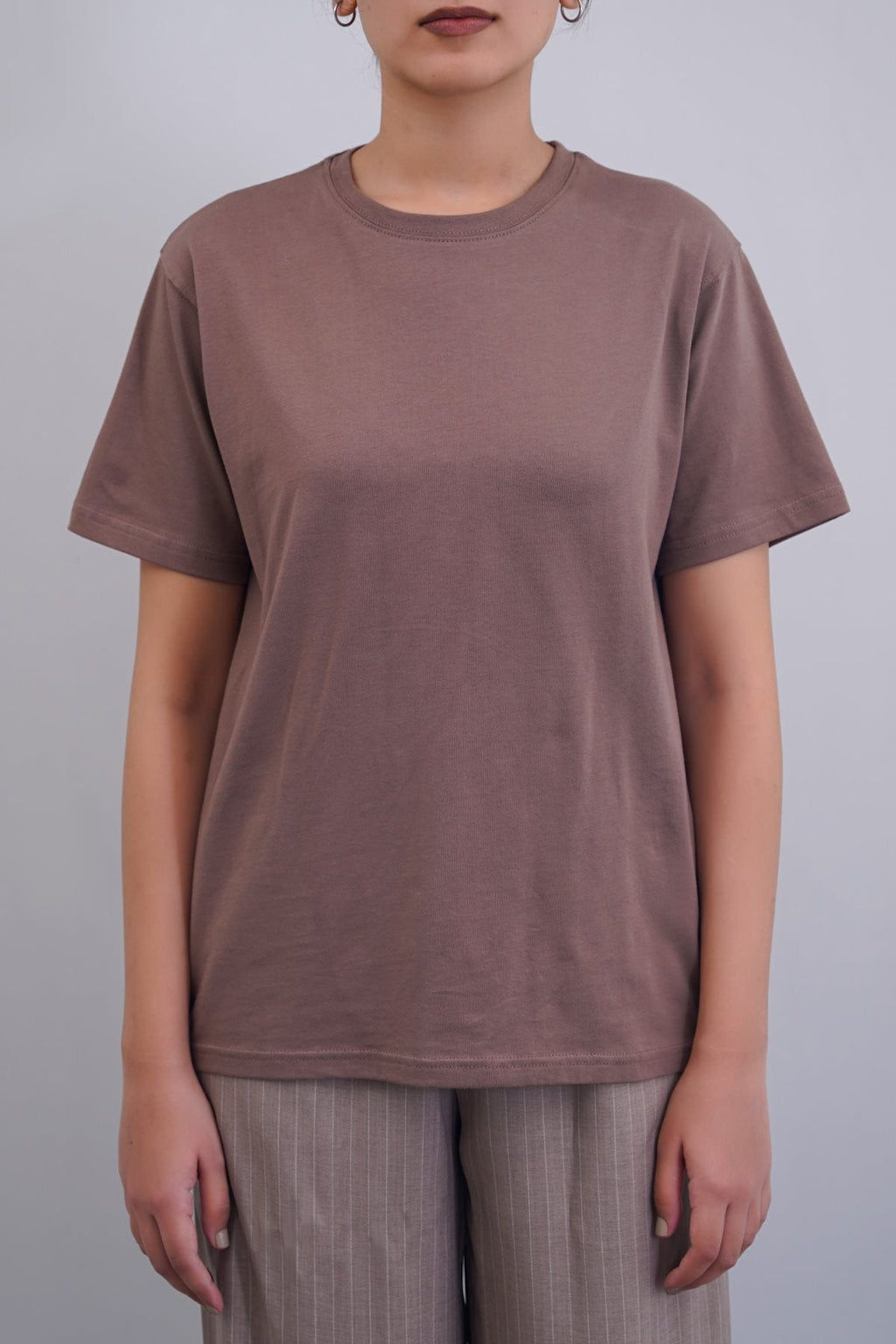 BROWN REGULAR CLASSIC TEE