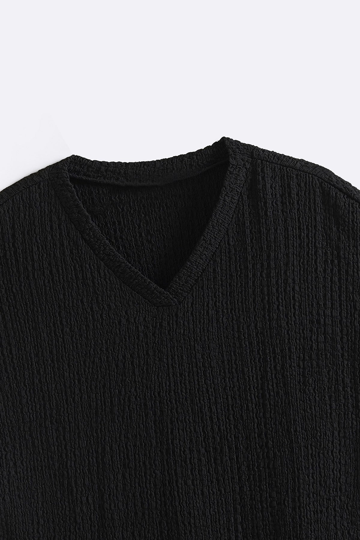 BLACK CRINKLE CASCADE TEE