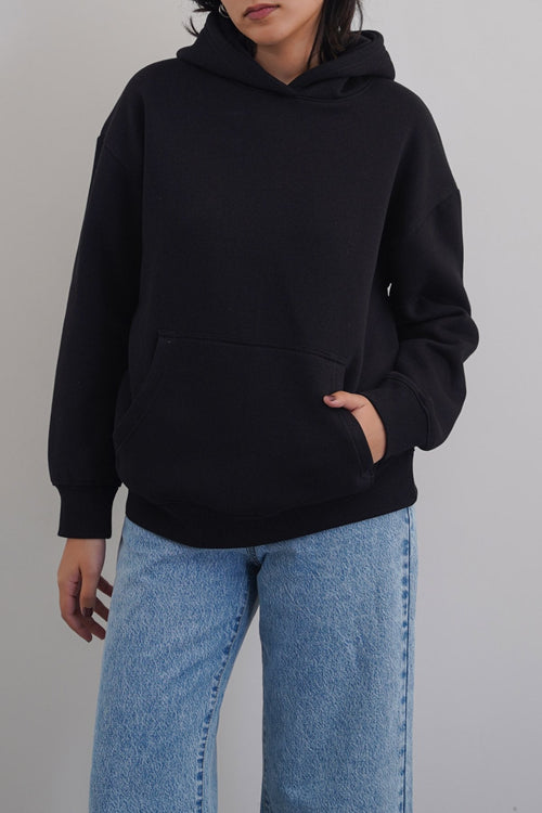 BLACK CLASSIC HOODIE
