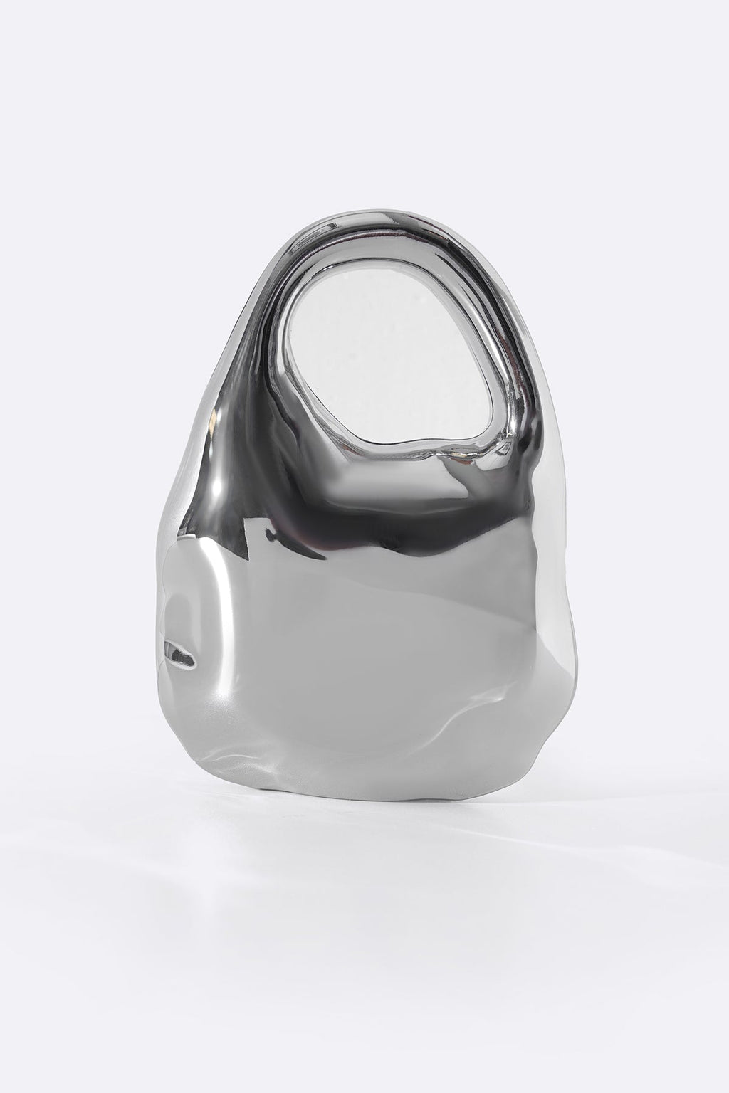 SILVER THE RUNWAY METAL CLUTCH