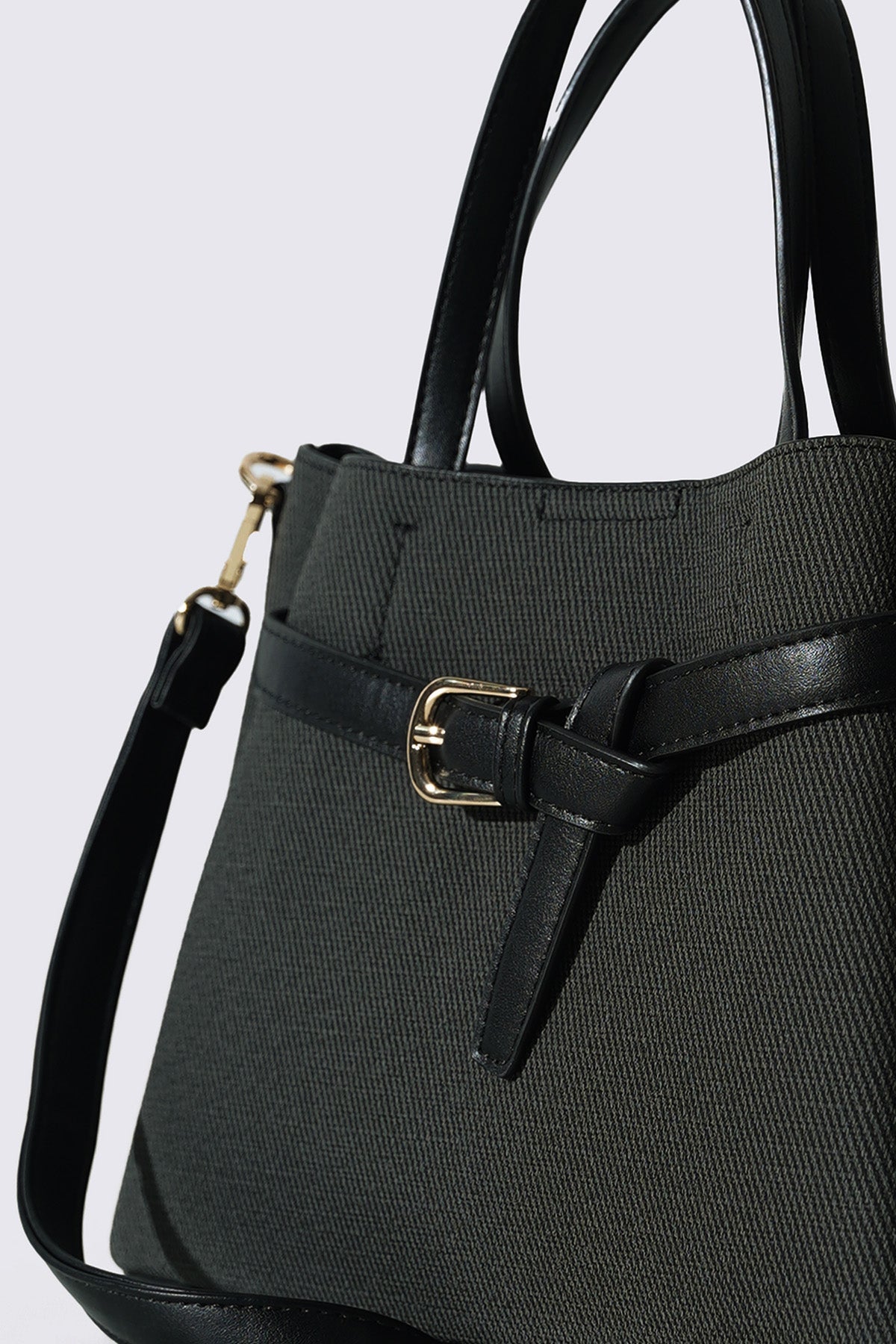 BLACK WEEKEND TOP HANDLE BAG