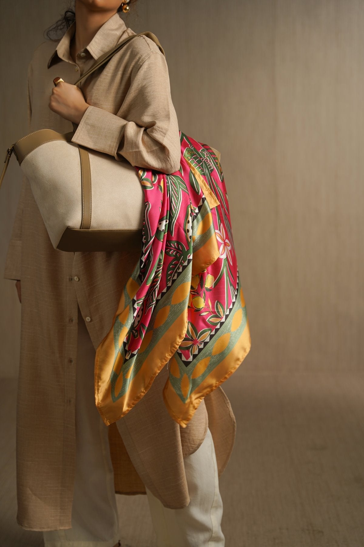 PINK WILDFLOWER PINK SCARF