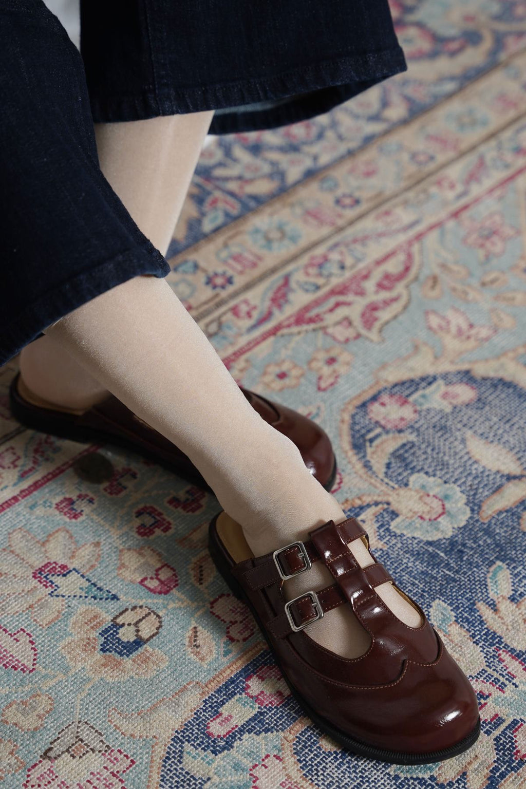 NUDE SHIMMER DRESS SOCKS