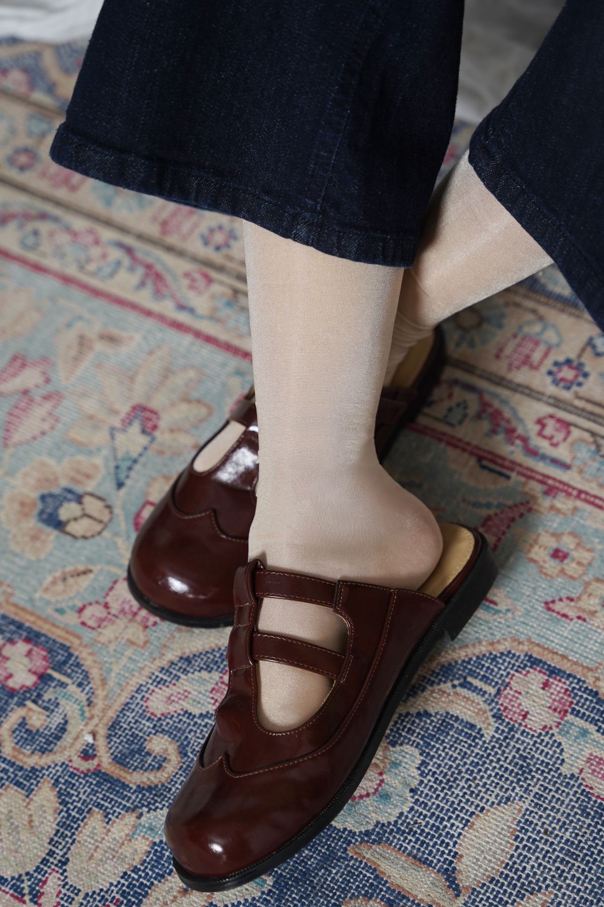NUDE SHIMMER DRESS SOCKS
