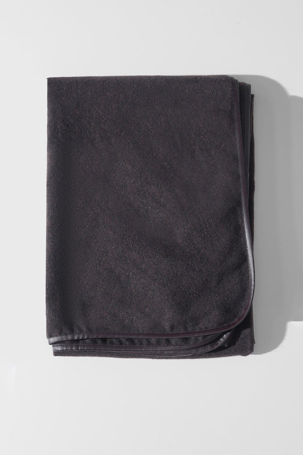 MOCHA EDGE LINED CAPE