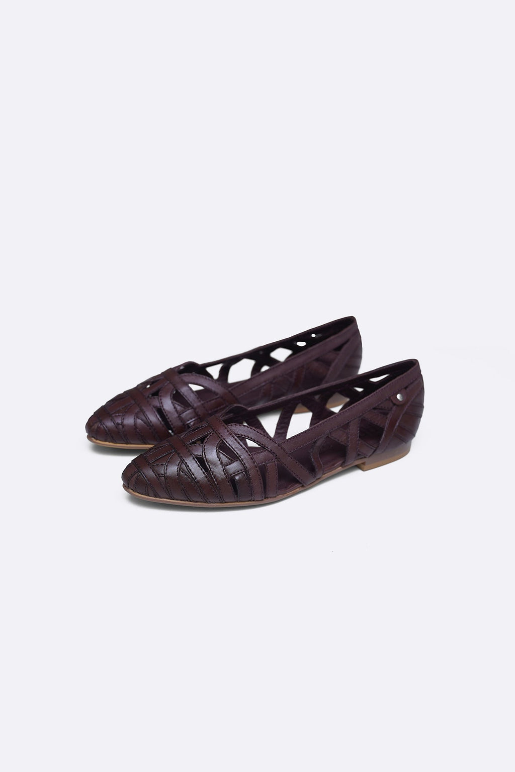MAROON LEATHER WOVEN PUMPS