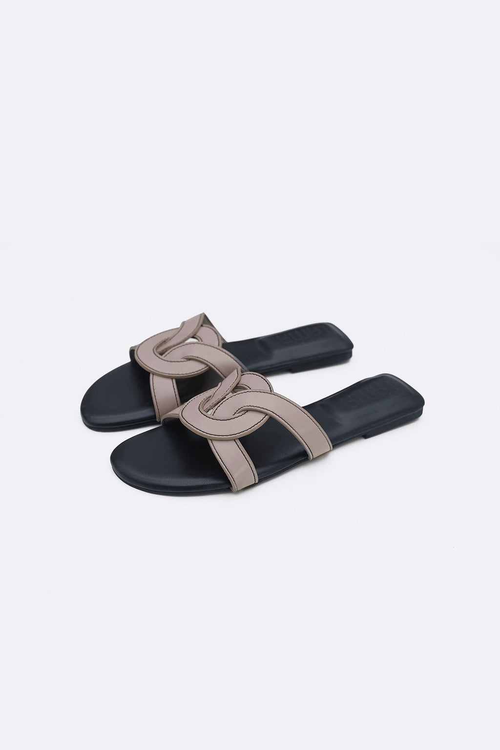 TAUPE BOULEVARD SLIDES