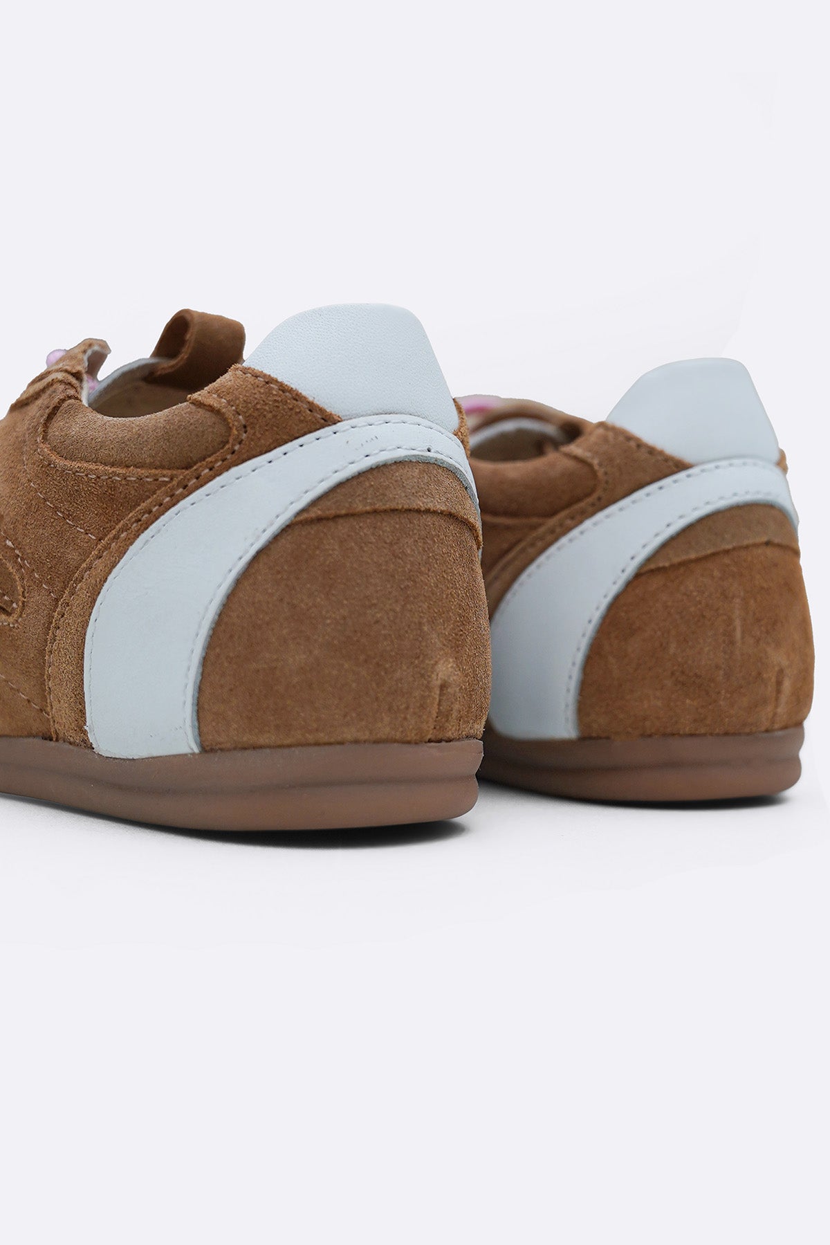 BEIGE LEATHER 2-LACE SNEAKERS