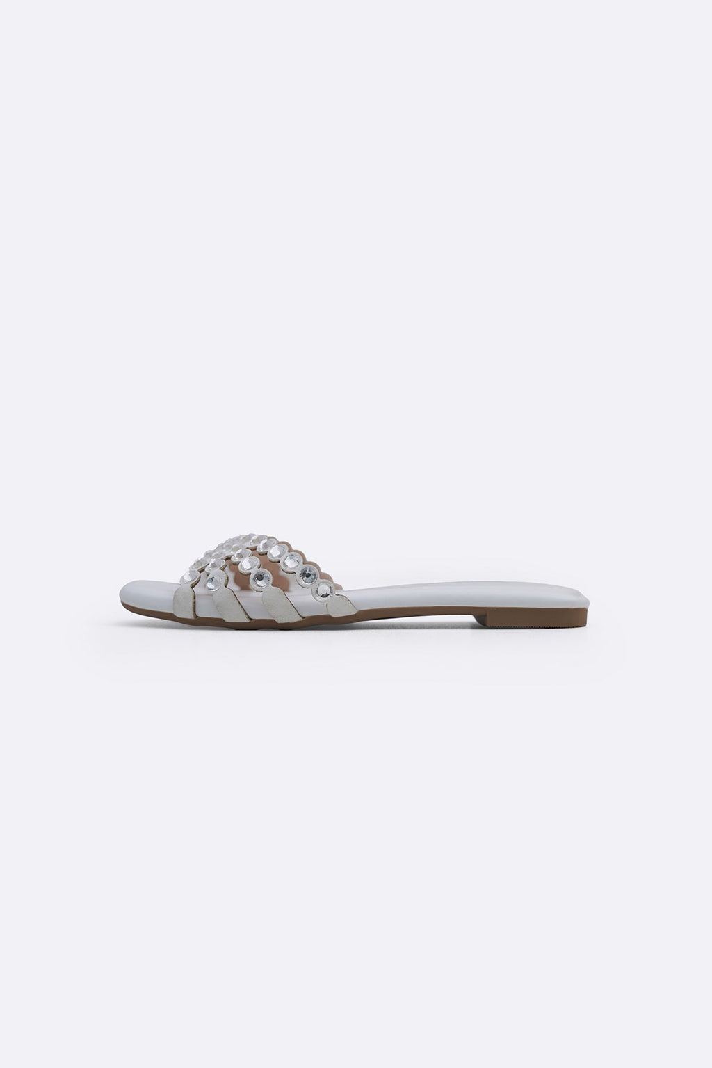 WHITE CUSHIONY PARTY SLIDES