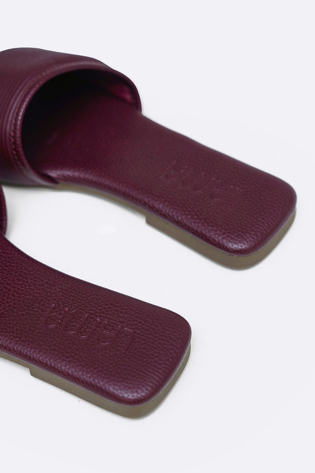 MAROON EVERYDAY CUSHIONED SLIDES