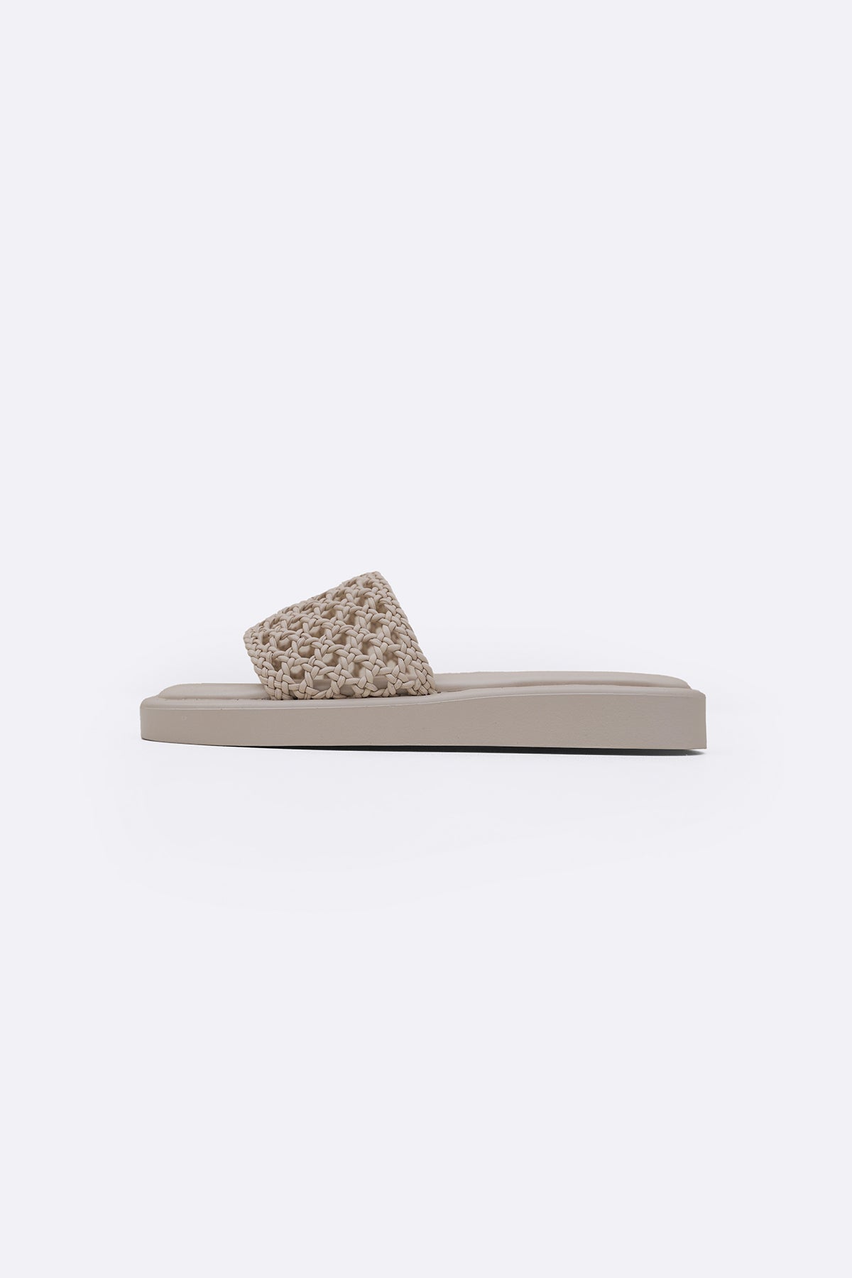 CREAM WEAVE MAMA SLIDES