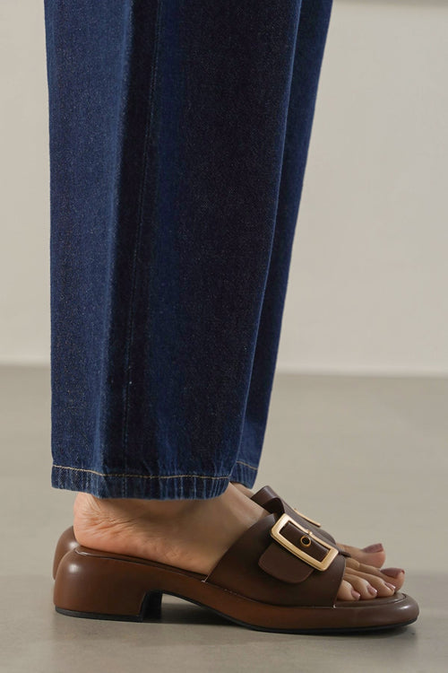 COFFEE BUCKLE MAMA SLIDES